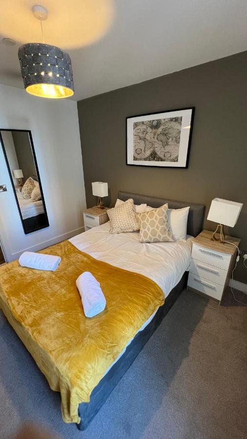 Stunning Manchester City Centre Apartment! Ideal For Small Groups Luaran gambar
